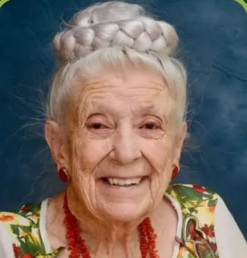 EPI 121: With 102-YEAR-OLD Dr. Gladys McGarey. Author Of "The Well-Lived Life"