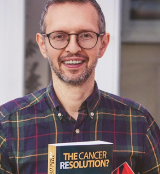 EPI 169: Alternative Cancer Treatments & A New Theory On Cancer with Mark Lintern