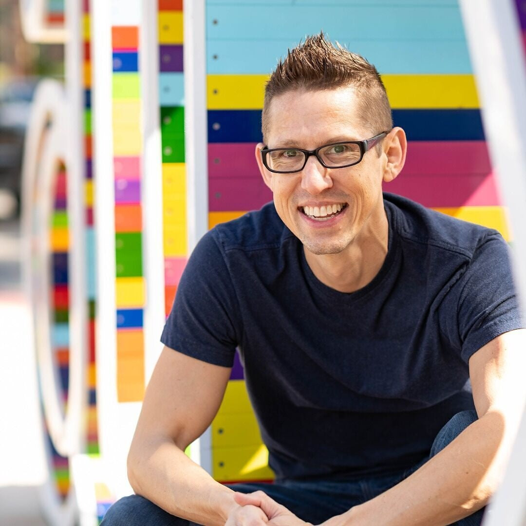 EPI 271: The 6-Steps Of The INCREDIBLE "Miracle Morning" Routine That Has Helped Millions Of People Create The Life Of Their Dreams. With Bestselling Author Hal Elrod